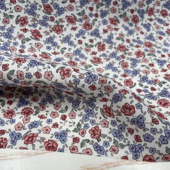 Voile di cotone Bio, Bianco con Fiori Celesti e Rosa 2