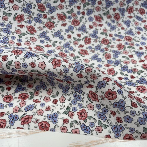 Voile di cotone Bio, Bianco con Fiori Celesti e...