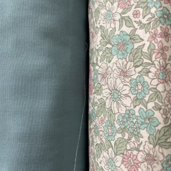 Voile di cotone, Bianco con Fiori Rosa e Verde acqua