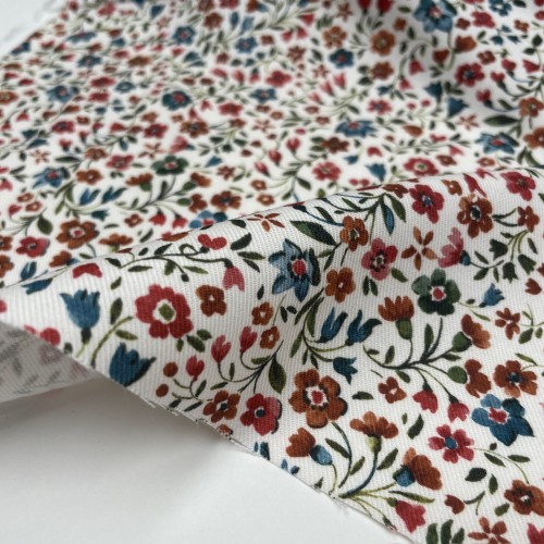 Flanella di cotone Bio, Fiori Rossi e Celesti
