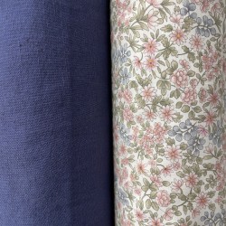 Voile di cotone Bio, Fiori Celesti e Rosa con Foglie Verdi.