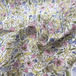 Voile di cotone Bio, Fiori Celesti e Viola con Foglie Verdi.