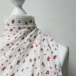 Cotone Goffrato Floreale, Bianco con Fiori Rossi