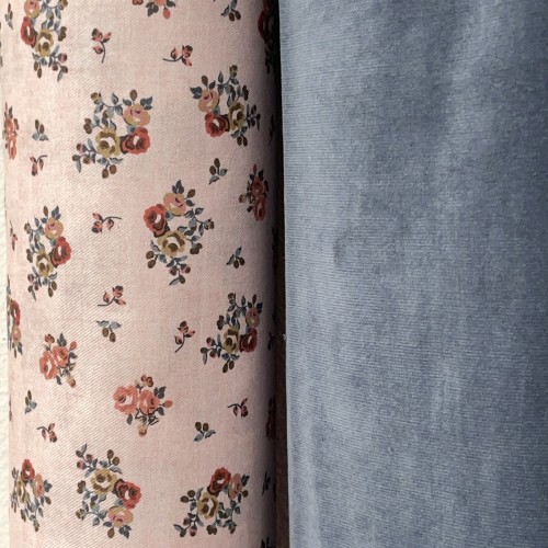 Flanella di cotone Bio, Base Rosa Chiaro con...