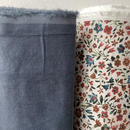 Flanella di cotone Bio, Fiori Rossi e Celesti