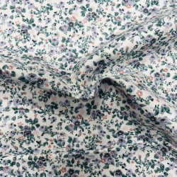 Flanella di cotone Bio, Bianco, Fiori Celesti e Rosa con foglie verdi