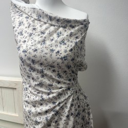 Flanella di cotone Bio, Bianco , Fiori Blu e Viola