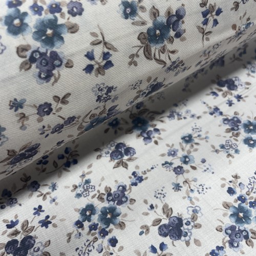 Flanella di cotone Bio, Bianco , Fiori Blu e Viola