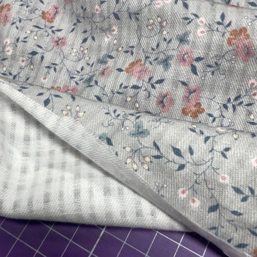 Cotone Bio, Grigio chiaro con Fiorellini Ruggine