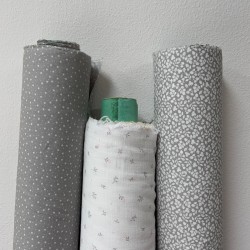 Cotone Viena Biologico, Grigio con fiorellini bianchi